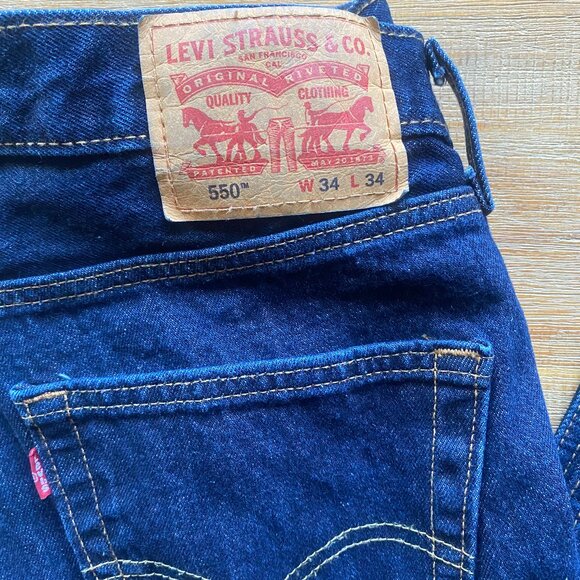 Levi's 550 Relaxed Fit Men's Jeans 100% Cotton - 34W 34L - Picture 5 of 6
